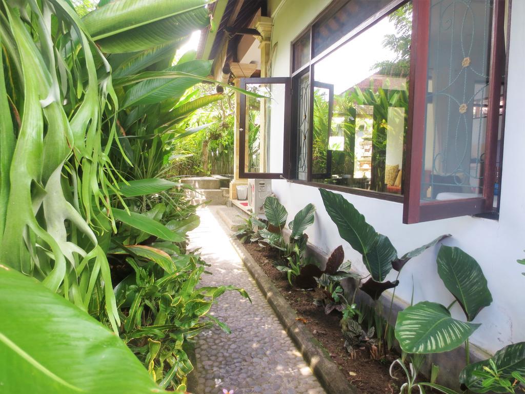 Wisma tamu Peteka